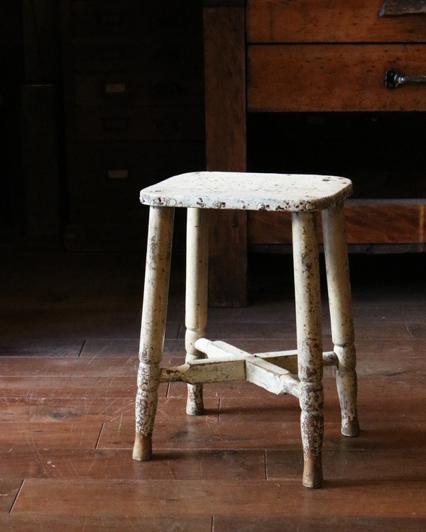 Square Stool White SQ-10�å����������ġ��� �ۥ磻�� SQ-10