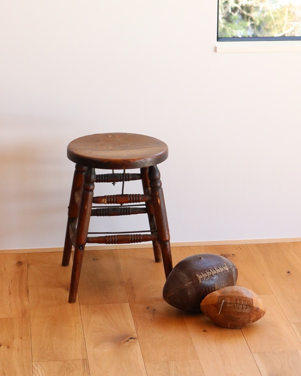 "S.BENT & BROS." Round Stool��"S.BENT & BROS." �饦��ɥ��ġ���