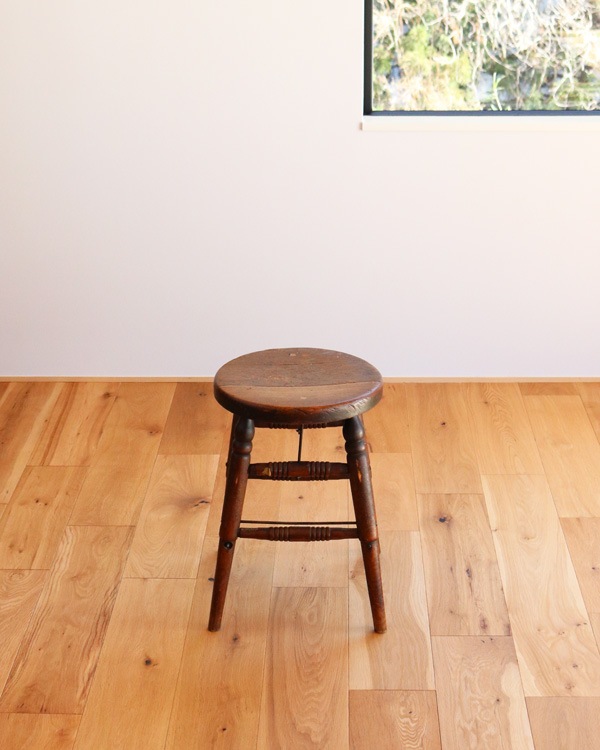 "S.BENT & BROS." Round Stool��"S.BENT & BROS." �饦��ɥ��ġ���