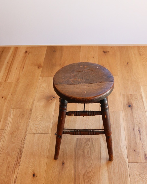 "S.BENT & BROS." Round Stool��"S.BENT & BROS." �饦��ɥ��ġ���