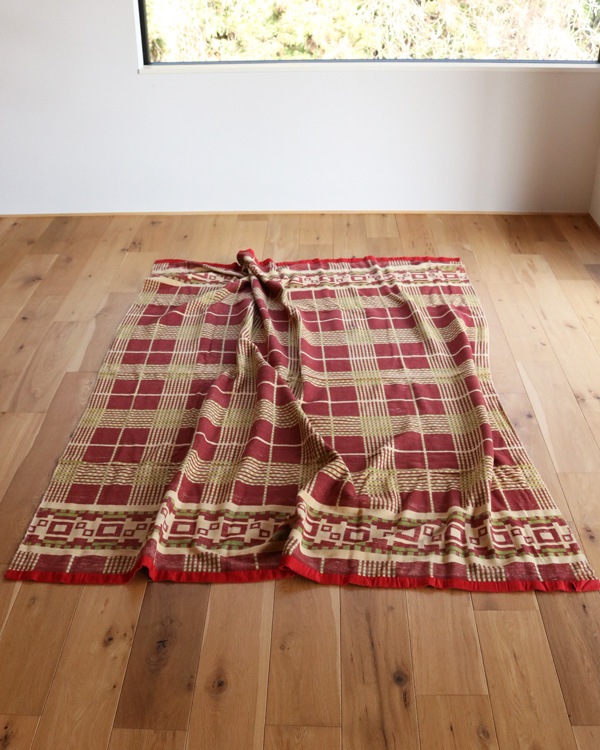 Mid-Century American Cabin Blanket�åߥåɥ������꡼ ����ӥ�֥�󥱥å�