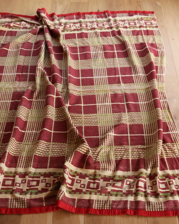 Mid-Century American Cabin Blanket�åߥåɥ������꡼ ����ӥ�֥�󥱥å�