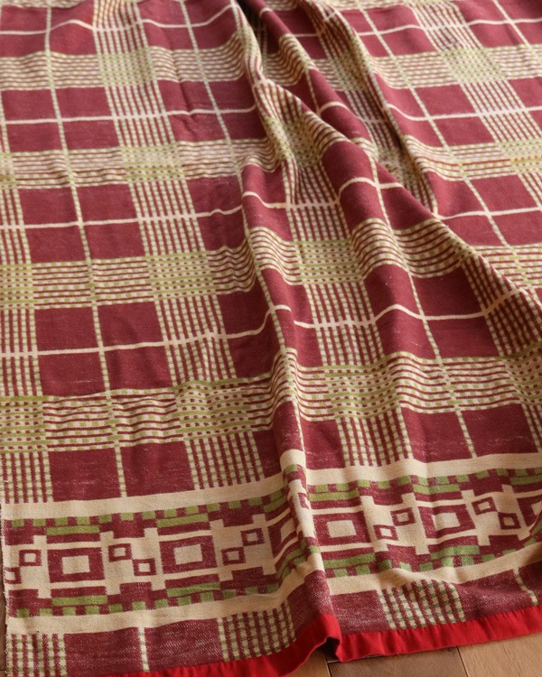 Mid-Century American Cabin Blanket�åߥåɥ������꡼ ����ӥ�֥�󥱥å�