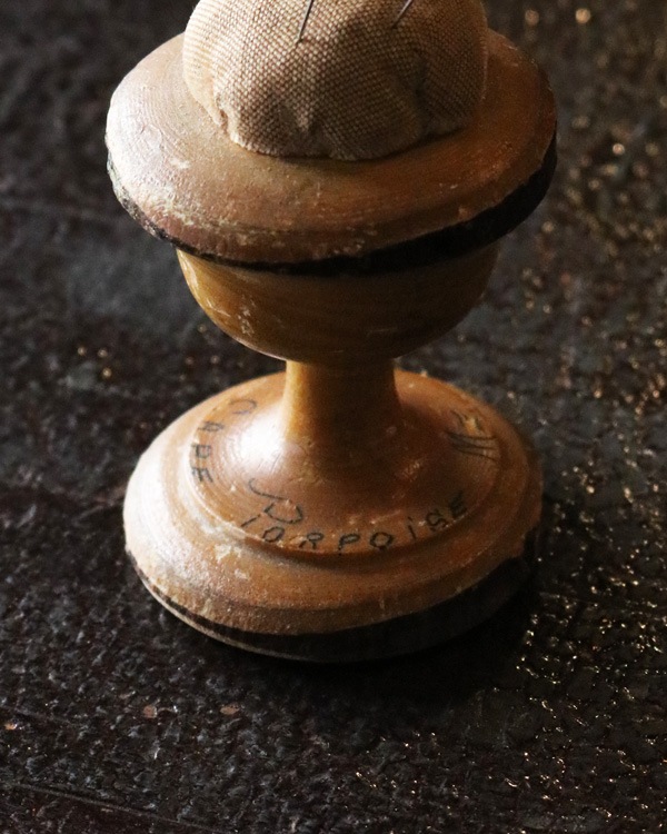 ピンクッションヘッド　ドイツアンティーク Pin Cushion｜ピンクッション