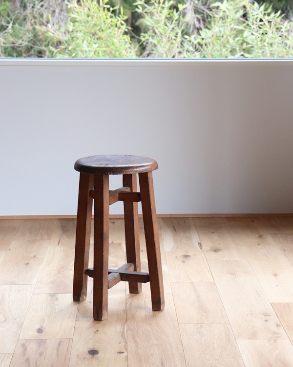 Wooden Round Stool RS-41�������饦��ɥ��ġ��� RS-41