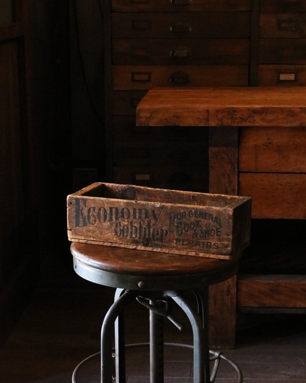 "Economy Cobbler" Shoe Repair Wood Box��"Economy Cobbler" ���塼��ڥ����åɥܥå���