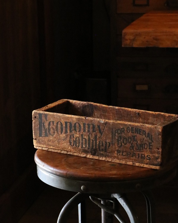 "Economy Cobbler" Shoe Repair Wood Box��"Economy Cobbler" ���塼��ڥ����åɥܥå���