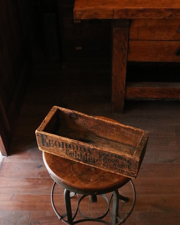 "Economy Cobbler" Shoe Repair Wood Box��"Economy Cobbler" ���塼��ڥ����åɥܥå���