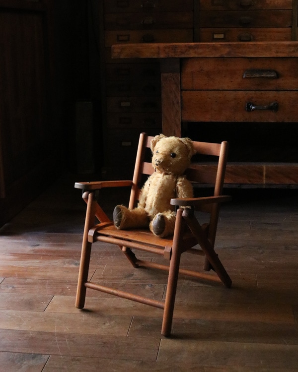 Folding Child Chair A｜フォールディング チャイルドチェア A