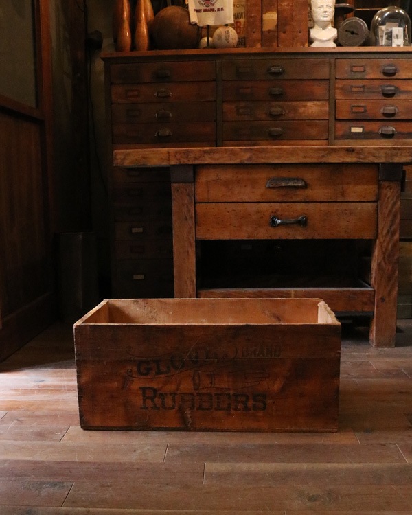 "GLOVE RUBBERS" Railroad Container A"GLOVE RUBBERS" Υ쥤ɥƥ A