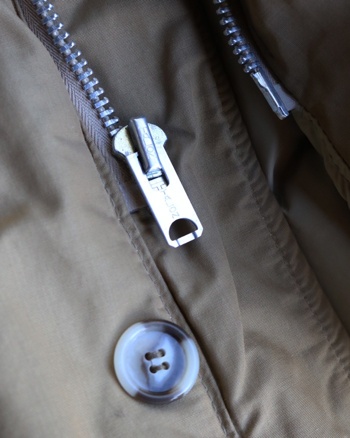 Vintage 80s Tan WOOLRICH Down Jacket (L)