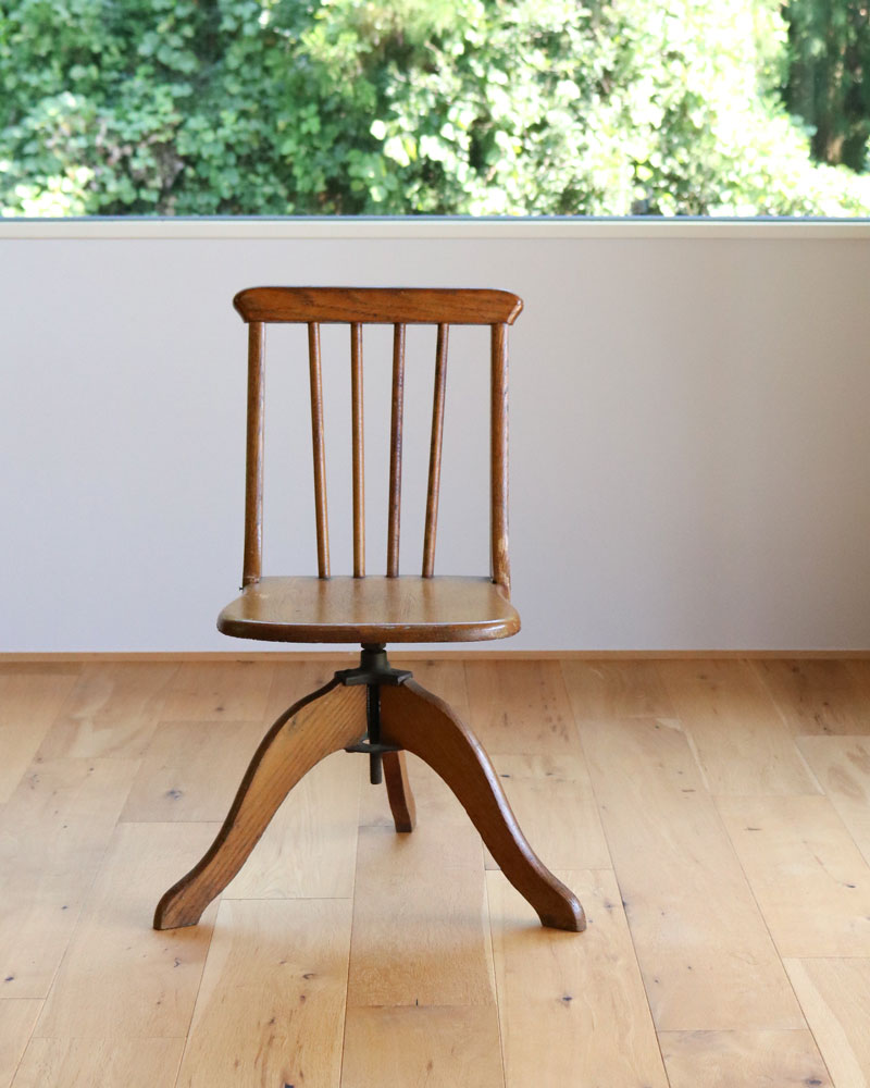 c.1920s Oak Child's Swivel Chair ｜1920年代頃 オーク材の子供用回転