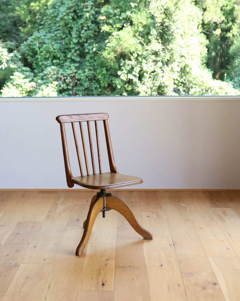 c.1920s Oak Child's Swivel Chair ｜1920年代頃 オーク材の子供用回転