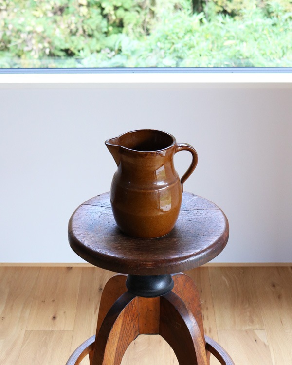 Brown Pitcher�å֥饦��ԥå��㡼