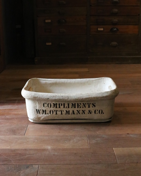 "WM. OTTMANN & CO." Stenciled Stacking Bin"WM. OTTMANN & CO." ƥ󥷥 եСܥå
