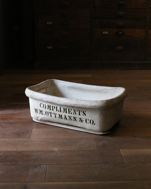 "WM. OTTMANN & CO." Stenciled Stacking Bin"WM. OTTMANN & CO." ƥ󥷥 եСܥå