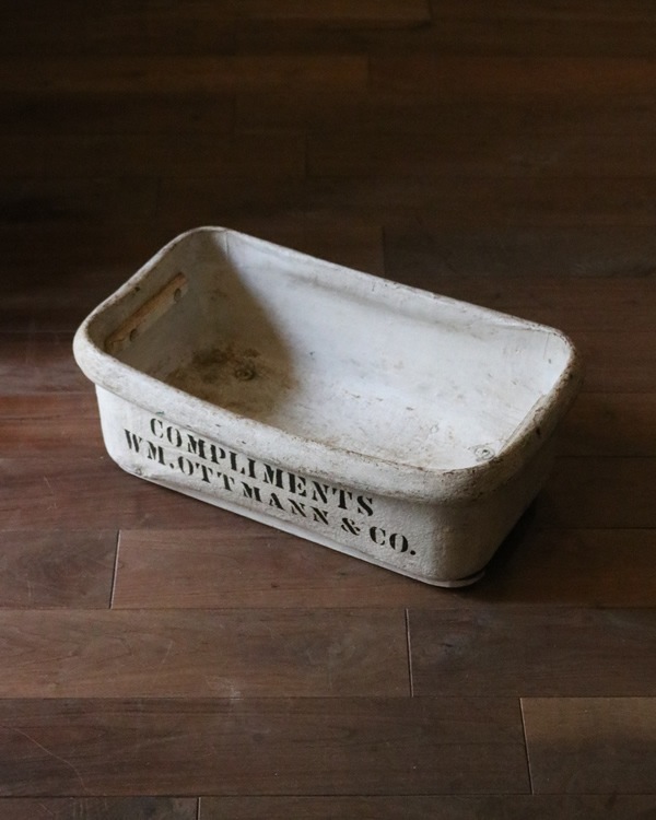 "WM. OTTMANN & CO." Stenciled Stacking Bin"WM. OTTMANN & CO." ƥ󥷥 եСܥå