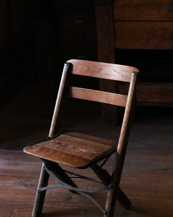 Folding Child Chair|折り畳み式チャイルドチェア Folding Child Chair|折り畳み式チャイルドチェア