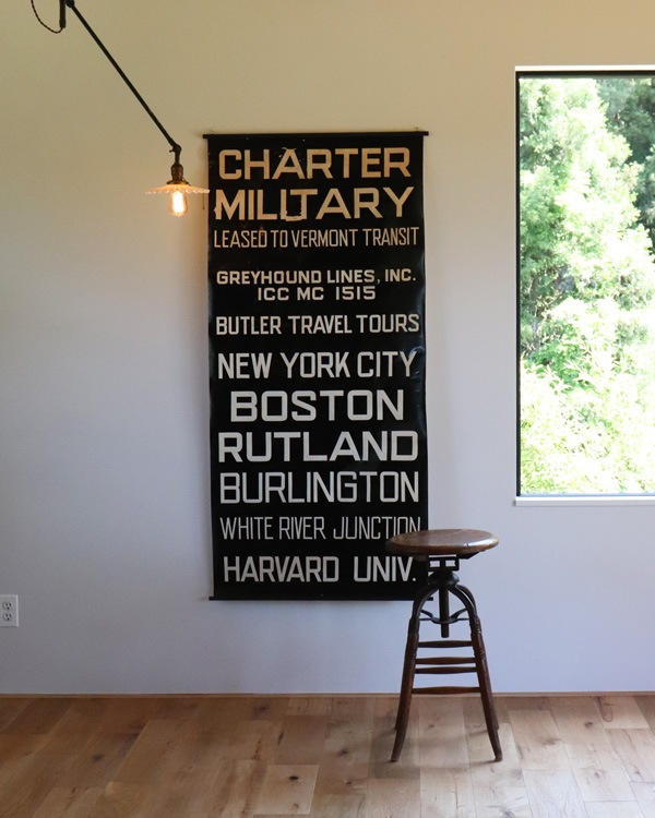 Railroad Stool�å쥤������� ���ġ���