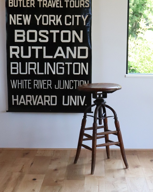 Railroad Stool�å쥤������� ���ġ���