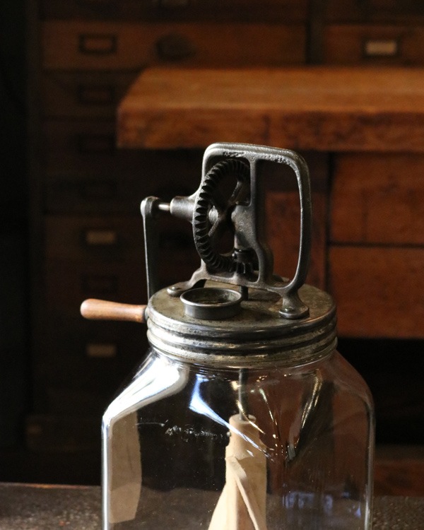 Hand-Crank Butter Churn 4QT.｜4クォートサイズのバターチャーン