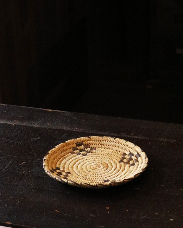 Native American Horsehair Basket Tray�åͥ��ƥ��֥���ꥫ�� ���ӤΥХ����åȥȥ졼