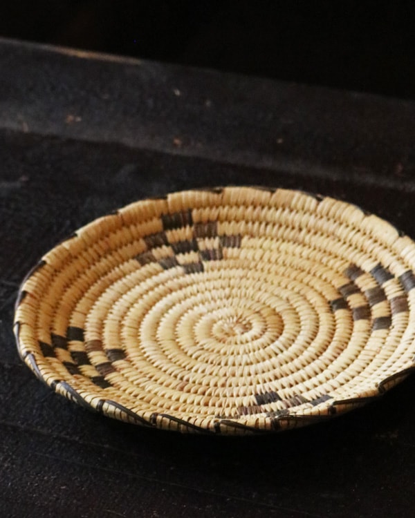 Native American Horsehair Basket Tray�åͥ��ƥ��֥���ꥫ�� ���ӤΥХ����åȥȥ졼