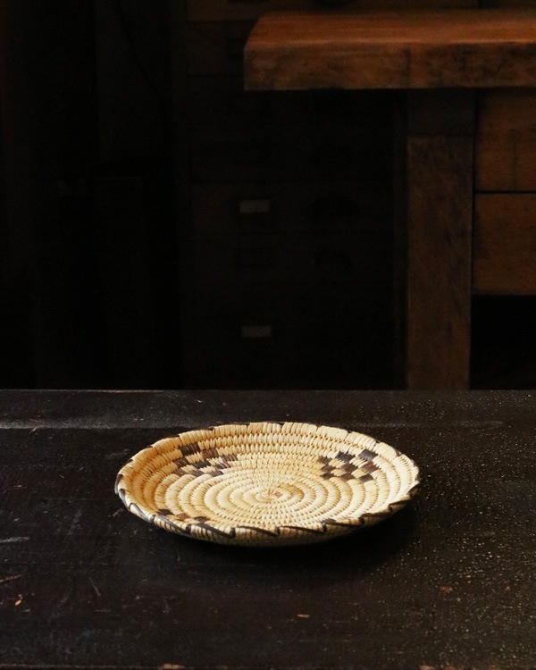 Native American Horsehair Basket Tray�åͥ��ƥ��֥���ꥫ�� ���ӤΥХ����åȥȥ졼