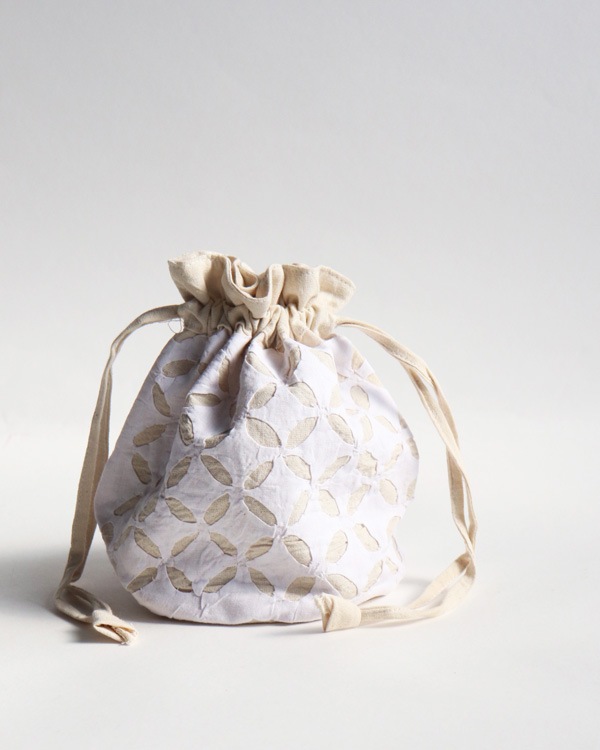 Small Drawstring Bag / Natural�å���ɥ��åȥ�Υߥ˶��� �ʥ�����