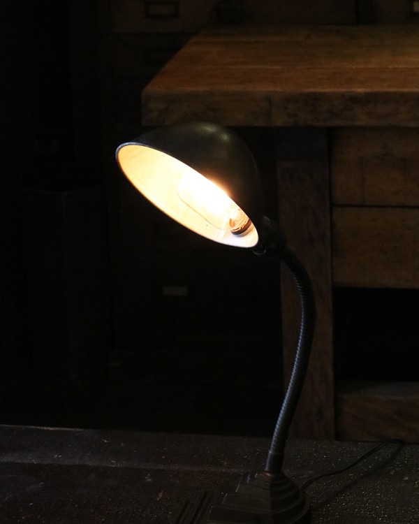 Art Deco Base Desk Lamp｜アールデコベース デスクランプ