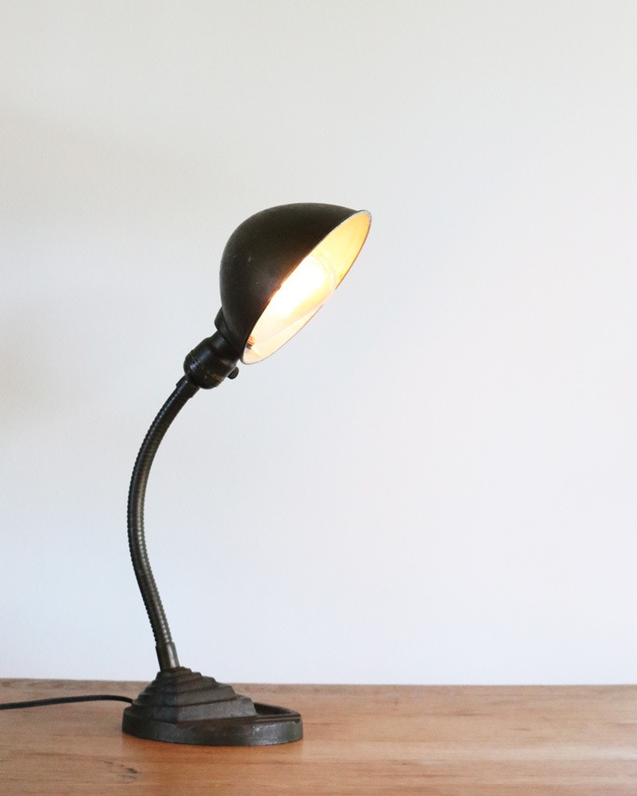Art Deco Base Desk Lamp｜アールデコベース デスクランプ