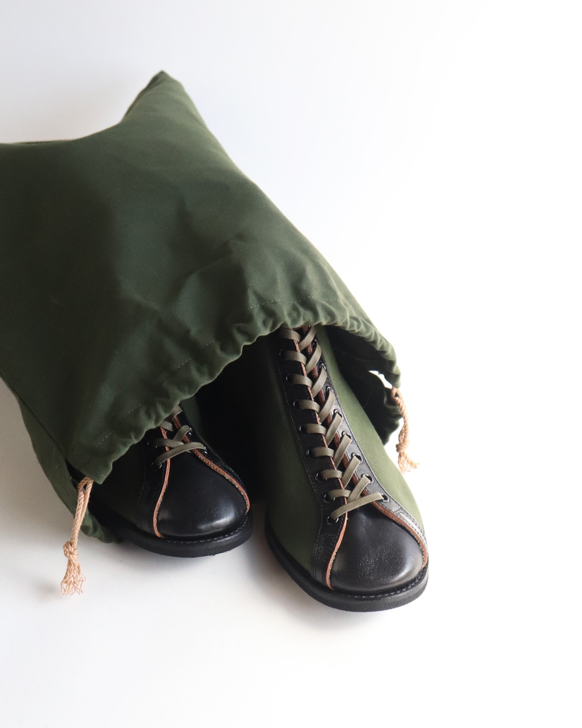 CLINCH クリンチ｜MASTTRAINER EXCL. エクスクルーシブ マスト