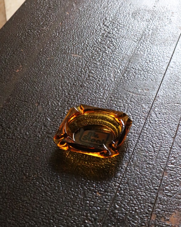 Amber Glass Ashtray A�å���С����饹�γ��� A