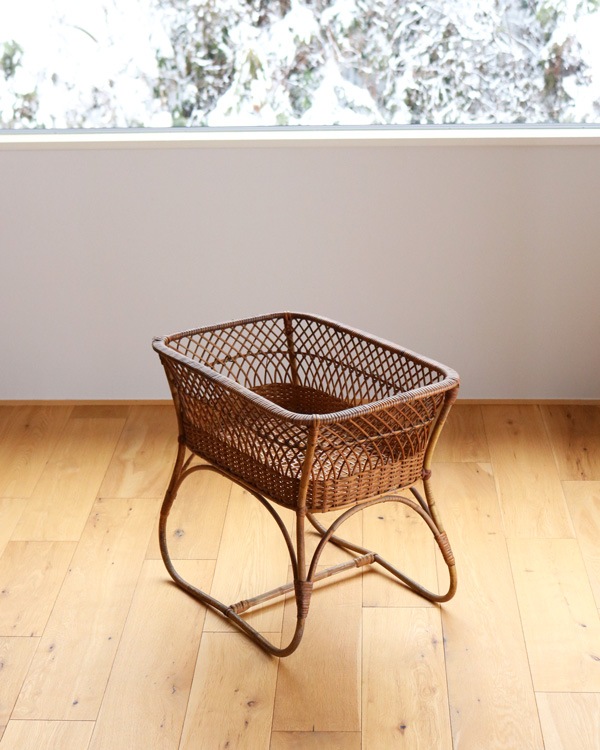 Rattan Stand Basket�å饿�� æ�ᤫ��������ɥ����� STB-004