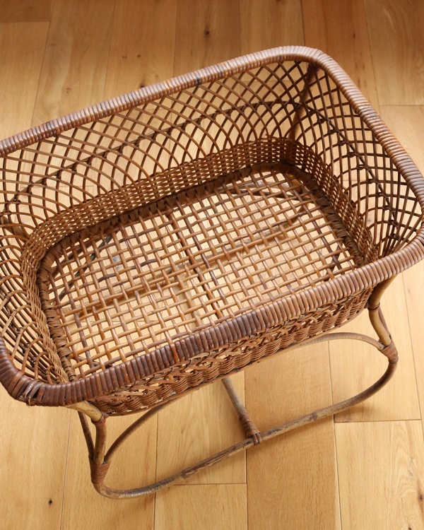 Rattan Stand Basket�å饿�� æ�ᤫ��������ɥ����� STB-004