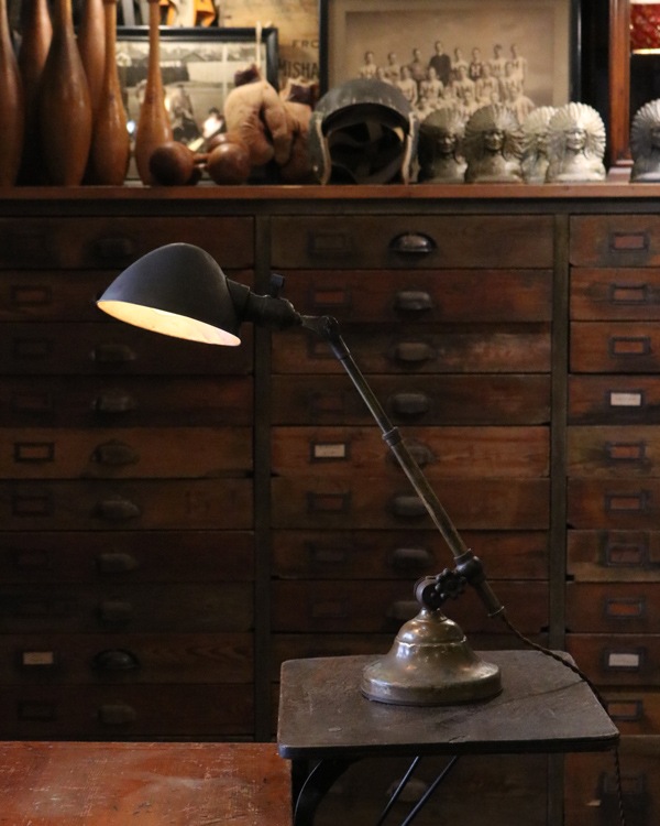 "O.C.WHITE" Telescope Arm Desk Lamp｜O.C.WHITE社のデスクランプ