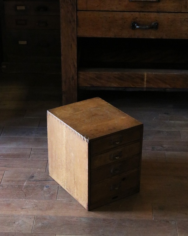 Wooden Drawer WD-06Ф WD-06