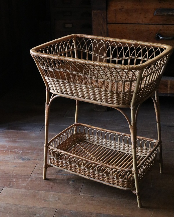 Rattan Stand Basket�å饿�� æ�ᤫ��������ɥ����� STB-31