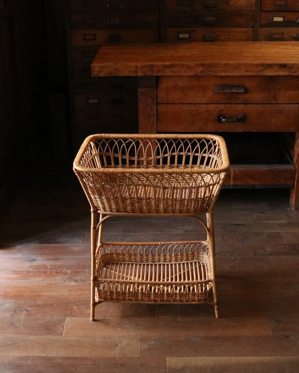 Rattan Stand Basket�å饿�� æ�ᤫ��������ɥ����� STB-31