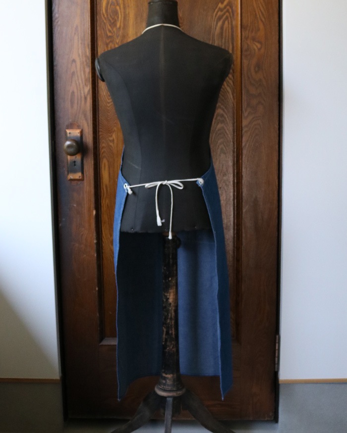 Denim Apron�åǥ˥२�ץ���B
