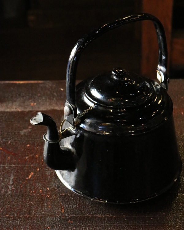 Enamel Kettle Bȥ B