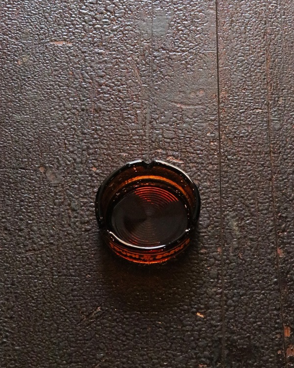 Amber Glass Ashtray CåС饹γ C