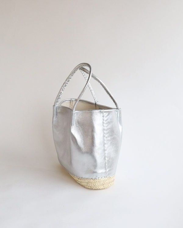WARANGWAYAN ワランワヤン　ノスノス M シルバー WARANGWAYAN ワランワヤン｜ Sac Nousnous (ノスノス ) シルバー
