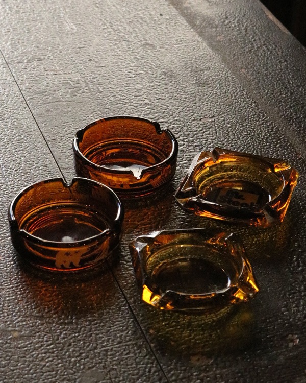 Amber Glass Ashtray D�å���С����饹�γ��� D