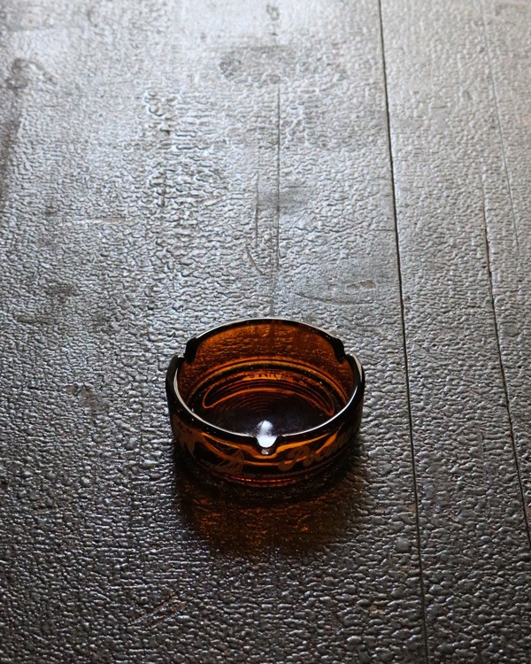Amber Glass Ashtray D�å���С����饹�γ��� D