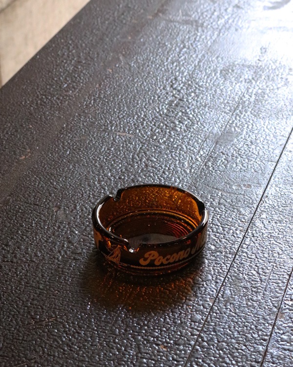 Amber Glass Ashtray D�å���С����饹�γ��� D