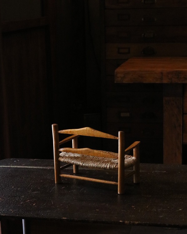Miniature Doll Bench�åߥ˥��奢�ɡ���٥��