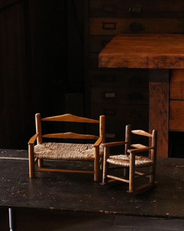 Miniature Doll Bench�åߥ˥��奢�ɡ���٥��