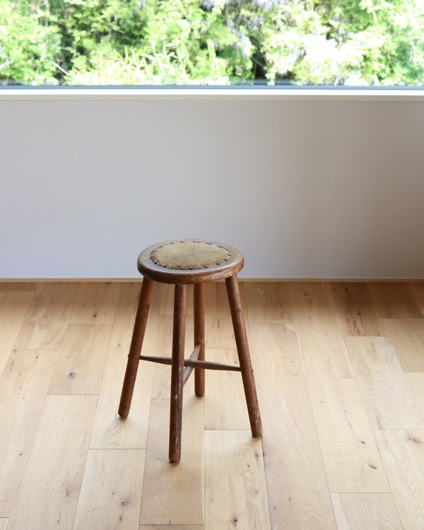 Wooden Round Stool RS-06�������饦��ɥ��ġ��� RS-06