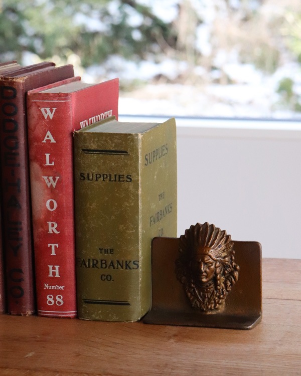 Indian Bookend Pair Small A｜インディアン ブックエンド ペア